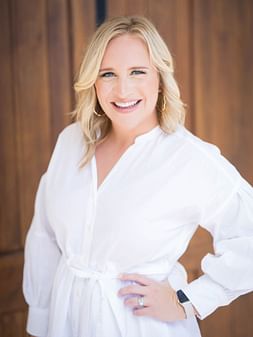 Kari McWhorter - Advisor